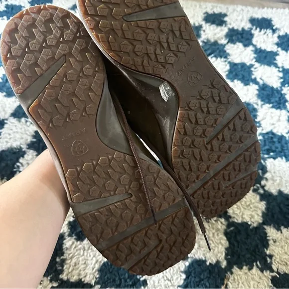 Ariat Spitfire Brown Bomber Chukka - Picture 5 of 6